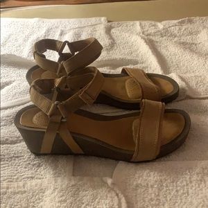 COPY - Teva Sandals